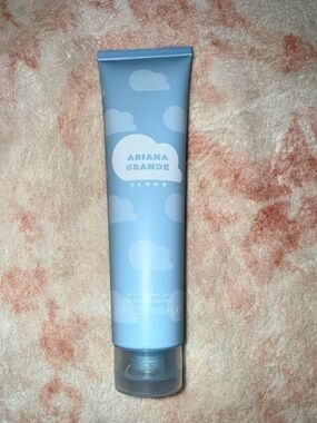 Ariana Grande Cloud Bath & Shower Gel